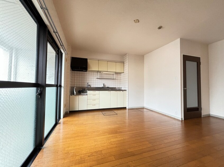 居室 CASA西向日