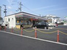 セブンイレブン(コンビニ)まで450m CASA西向日