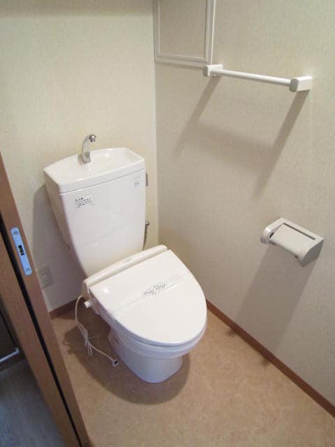 トイレ ダイナソアール