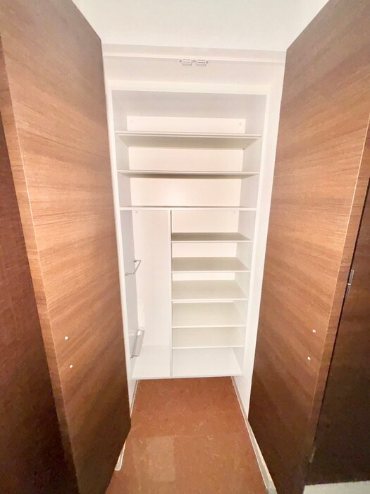 靴箱 Luxe門真Ⅱ