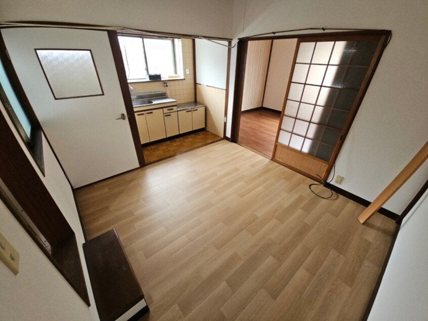 居室 ハイツ石村