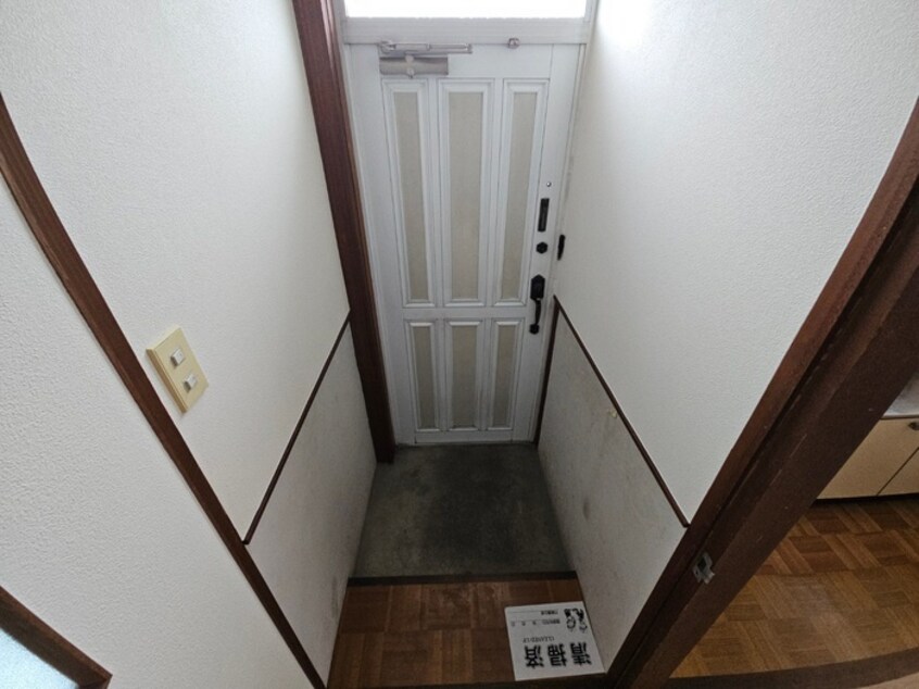 玄関 ハイツ石村