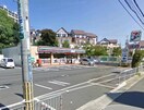 スーパーマルヤスJR千里丘店(コンビニ)まで470m メゾンティファニ－