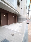 バイク置き場 M`s COMFORT ESAKA