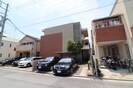 アッサローム尼崎の外観