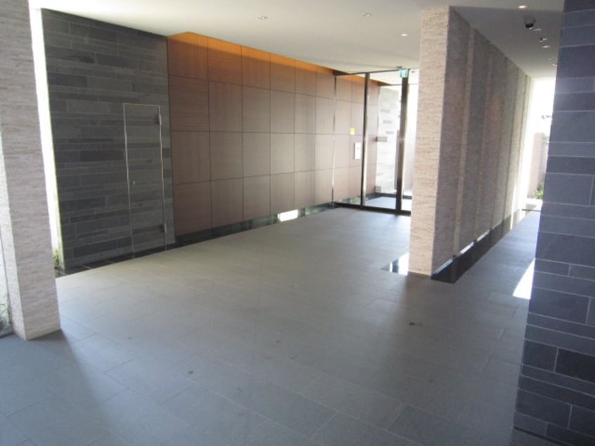 エントランス部分 ＭＤＩ三国コ－ト