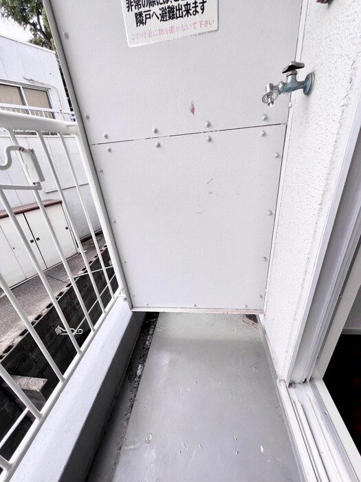 洗濯機置場 グランデ－ジ東難波