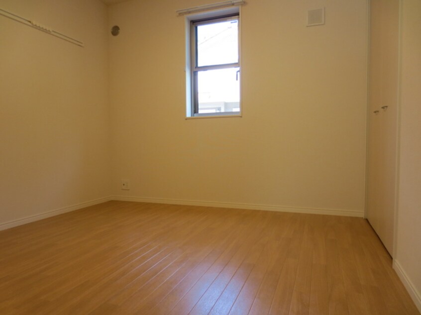 居室 サンモール金ヶ崎