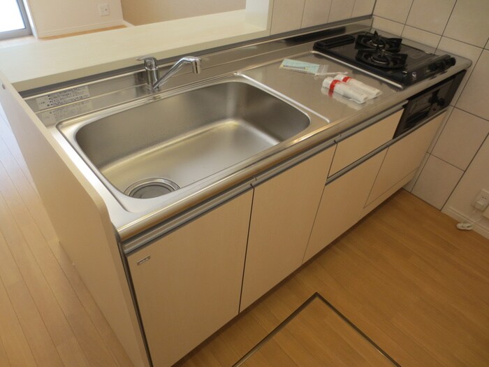 キッチン サンモール金ヶ崎