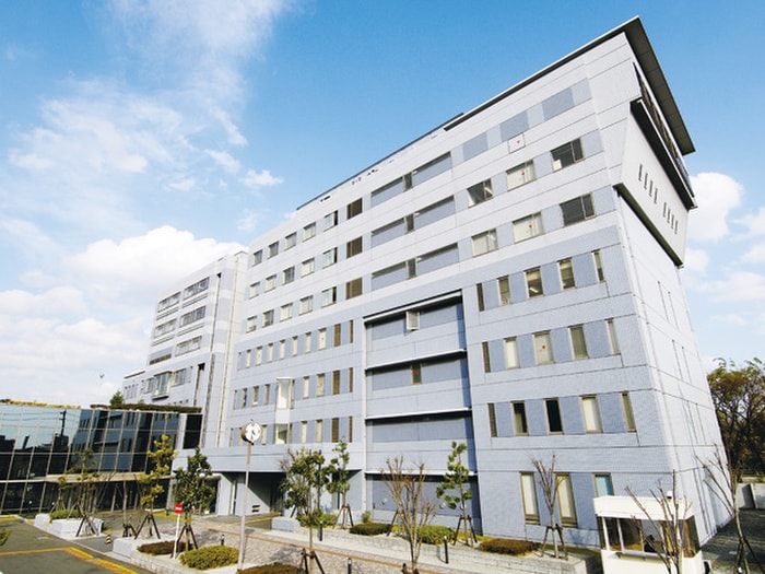 人間科学大学(大学/短大/専門学校)まで1000m ウインズコート千里丘