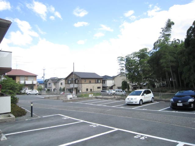 駐車場 サントルモン中山Ｃ棟