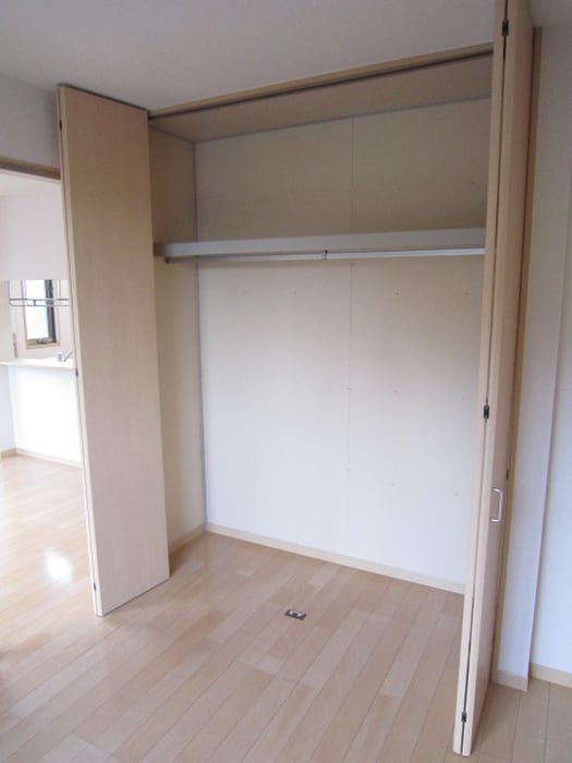 収納 サントルモン中山Ｃ棟