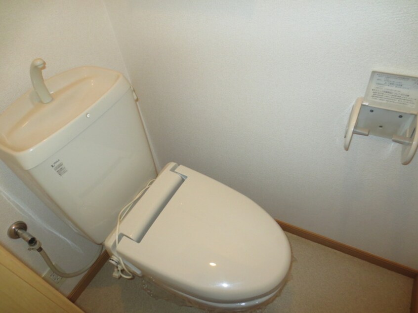 トイレ ピアッツァフィオ－レ