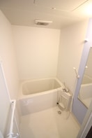 バス／シャワールーム等 カ－スル岡町