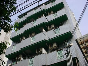 サンロイヤル昭和町２