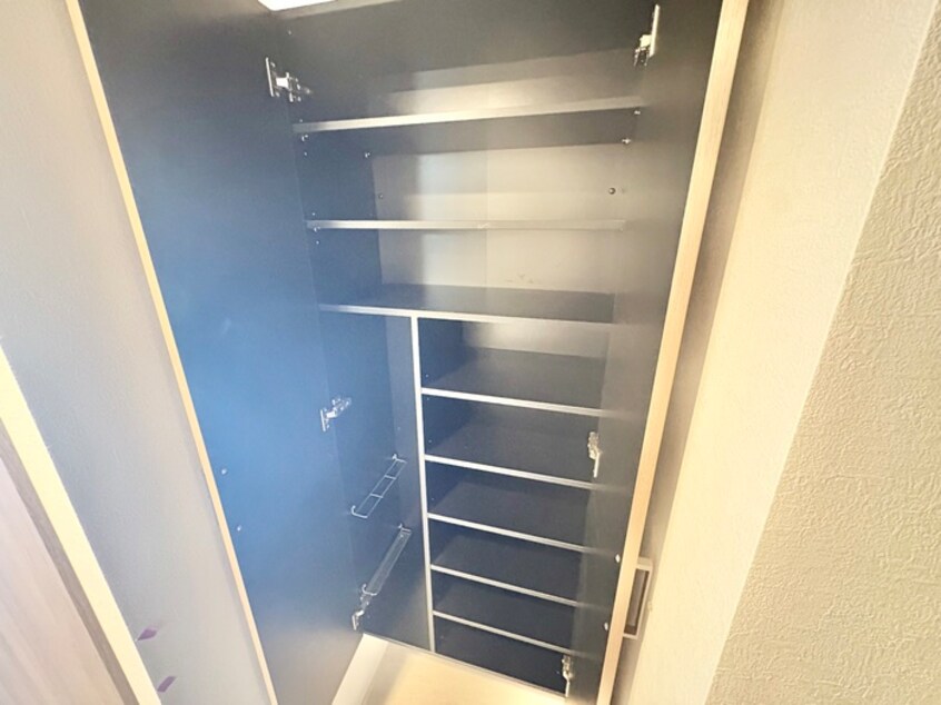 靴箱 スプランディッド堺東