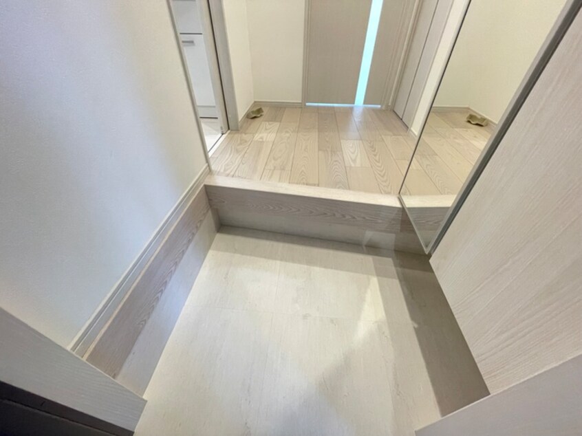 玄関 MAKANI長岡京