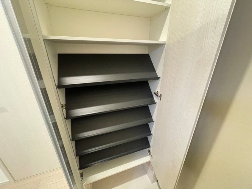 靴箱 MAKANI長岡京