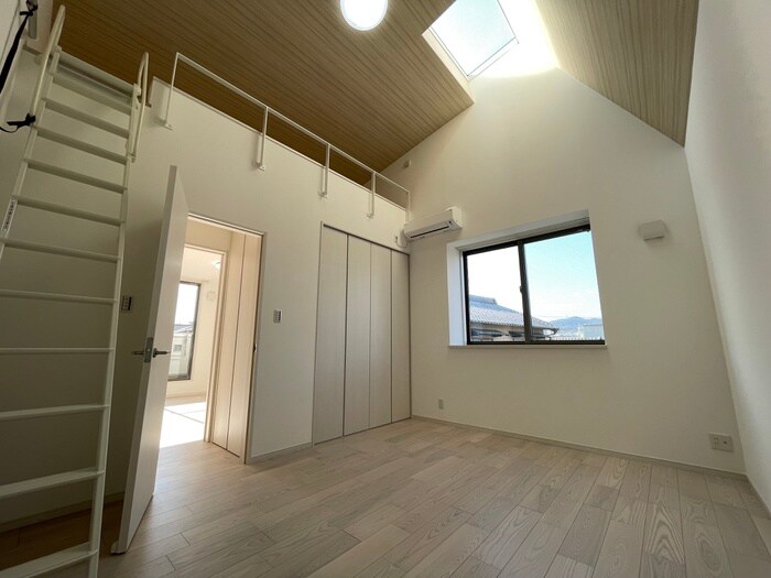 ロフト MAKANI長岡京