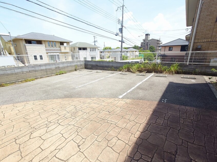駐車場 ウエステリアコートD