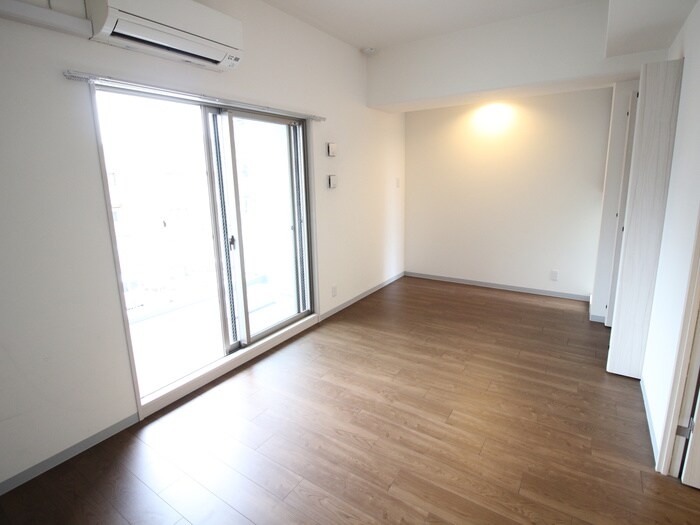 居室 ＶＩＬＬ　ＢＯＵＱＵＥ湯里