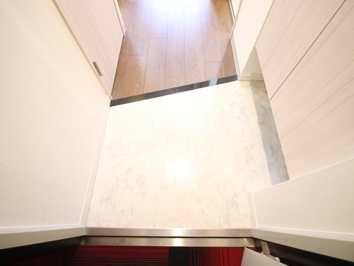 玄関 ＶＩＬＬ　ＢＯＵＱＵＥ湯里