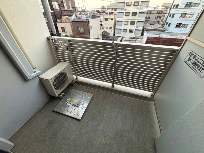 ベランダ・バルコニー ＶＩＬＬ　ＢＯＵＱＵＥ湯里