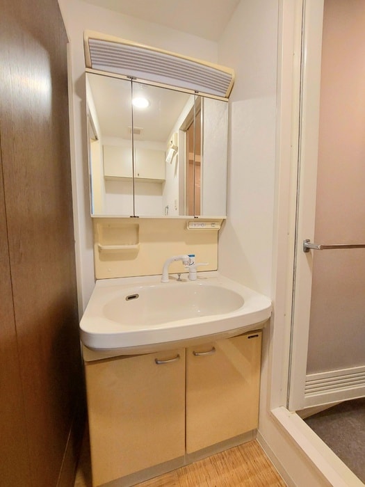 洗面 ワコ－レヴィ－タ深江本町