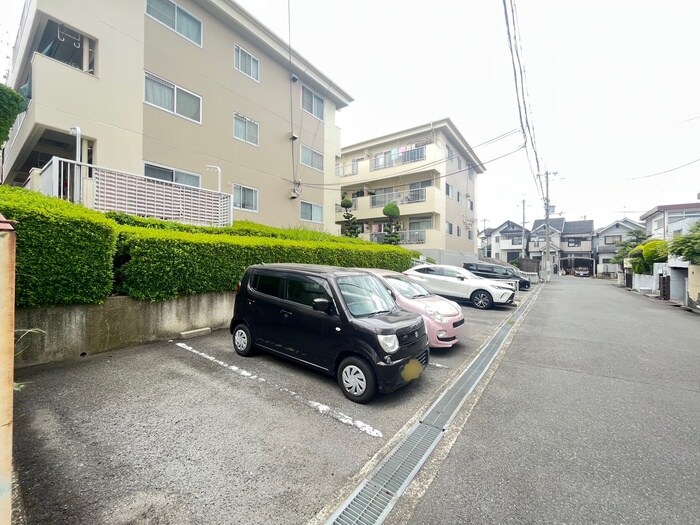 駐車場 コーポナカオカ　Ａ棟