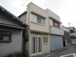 大利元町生間様貸家