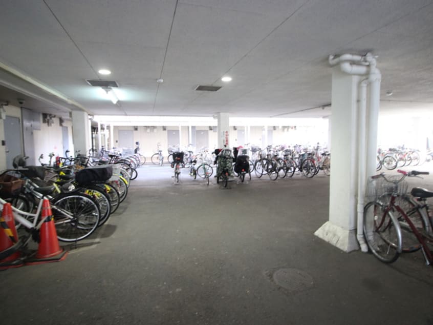 駐輪場 アベニュー玉出
