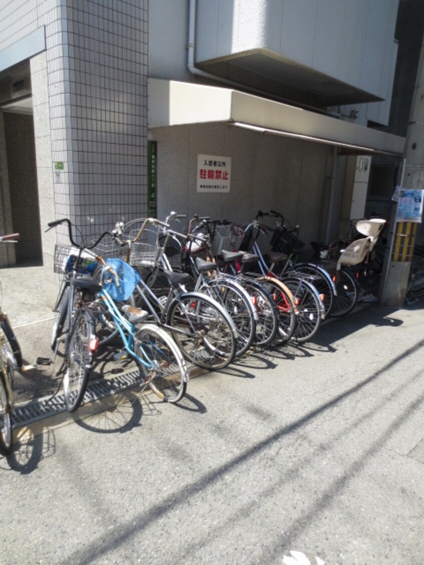 駐輪場 セント大正