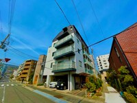 カサベラ西岡本（１０１）