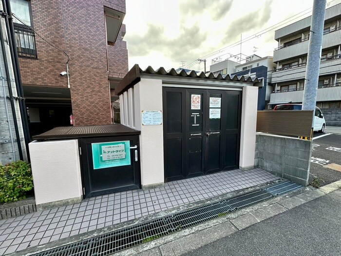 建物設備 エスメラード　ヒコ