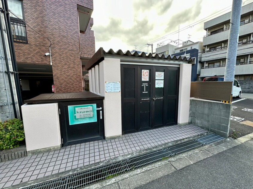 建物設備 エスメラード　ヒコ