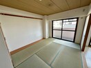居室 エスメラード　ヒコ