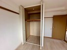 収納 エスメラード　ヒコ