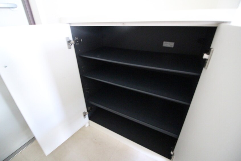 靴箱 ヒ－ロ－マンション青木