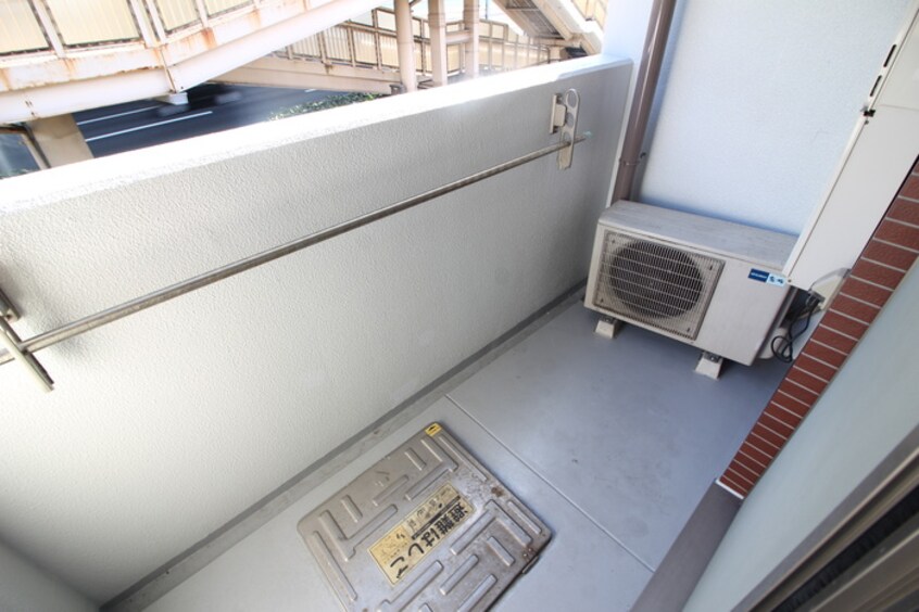 ベランダ・バルコニー ヒ－ロ－マンション青木