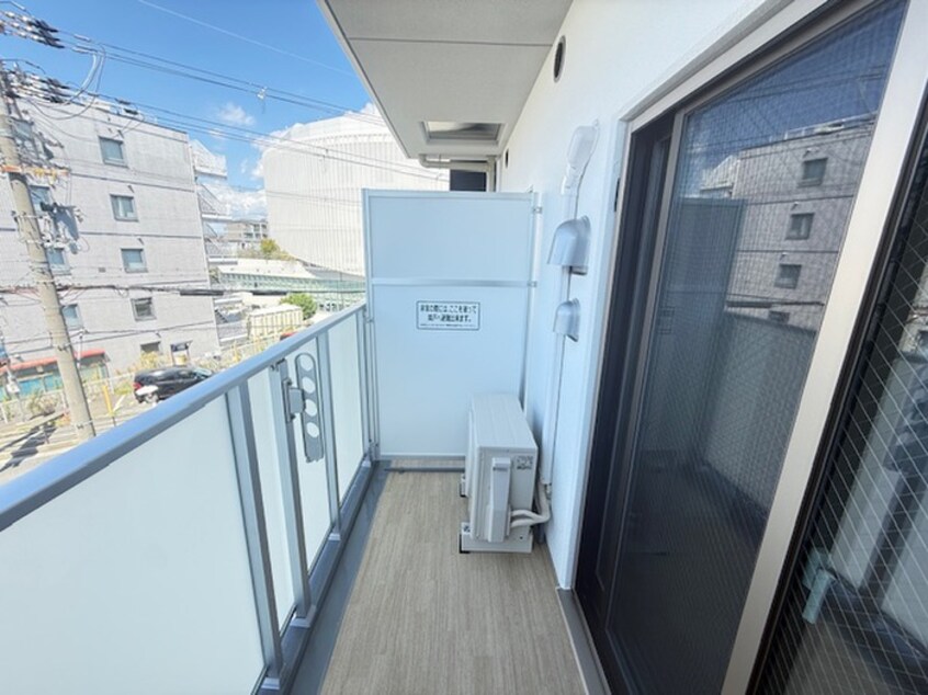 ベランダ・バルコニー ｸﾛｰﾊﾞｰ･ｸﾚｱ石橋阪大前