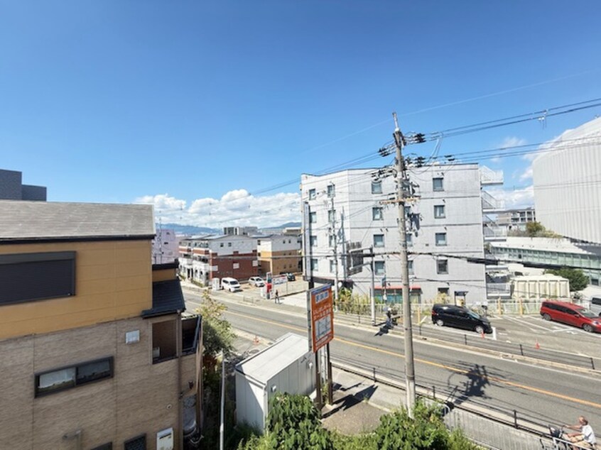 室内からの展望 ｸﾛｰﾊﾞｰ･ｸﾚｱ石橋阪大前
