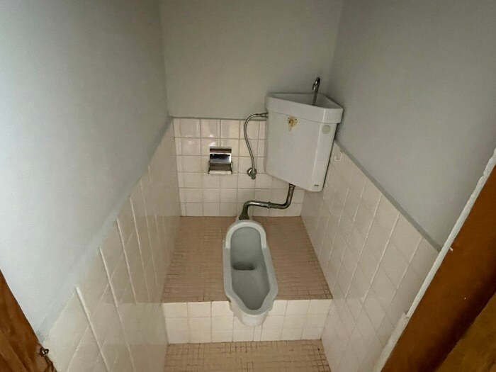 トイレ エイコーハイツ