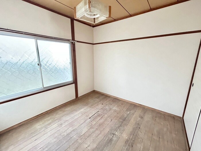 居室 エイコーハイツ