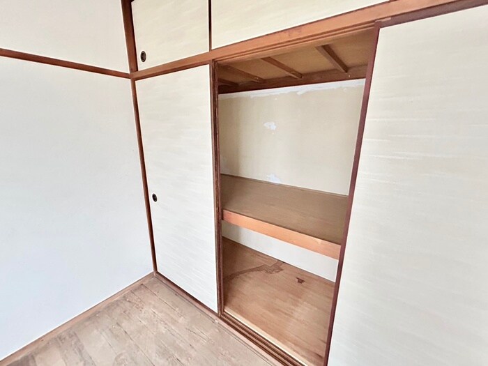 収納 エイコーハイツ