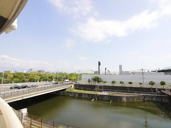 室内からの展望 住之江フタバビル