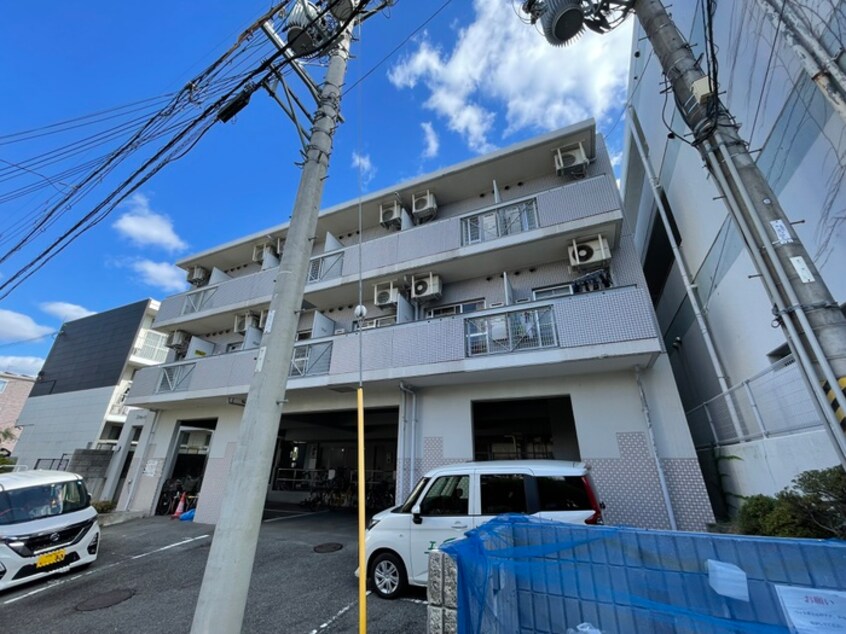 外観写真 ロイヤルメゾン石橋