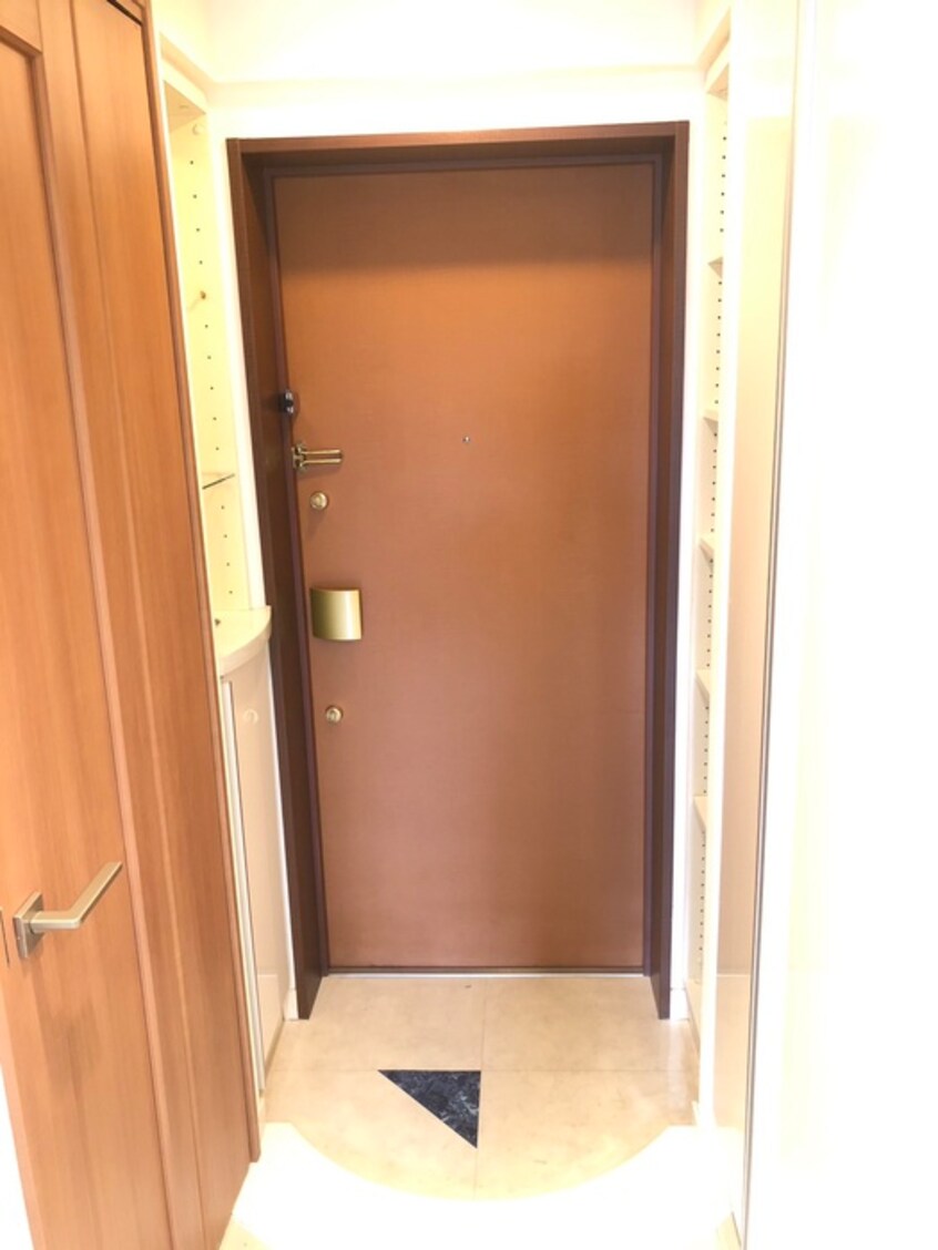 玄関 CITY SPIRE上町台