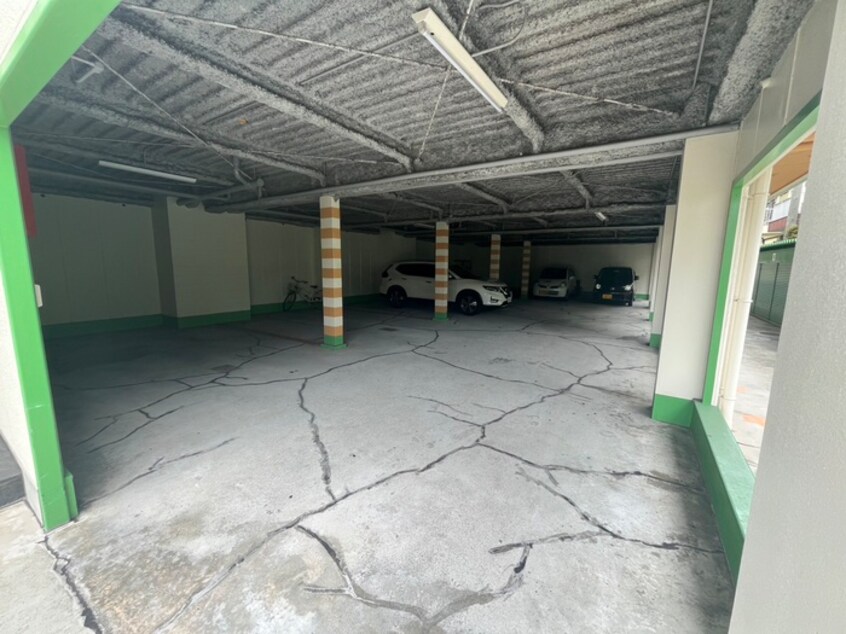 駐車場 グランドハイツヤマダ