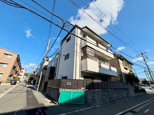 ハイツ岡田