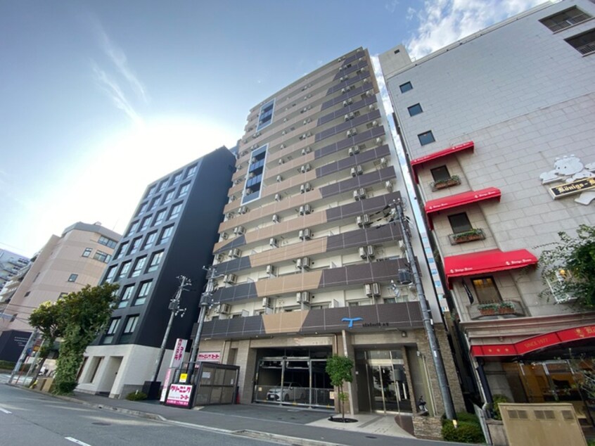 外観写真 ＳＥＲＥＮｉＴＥ三宮